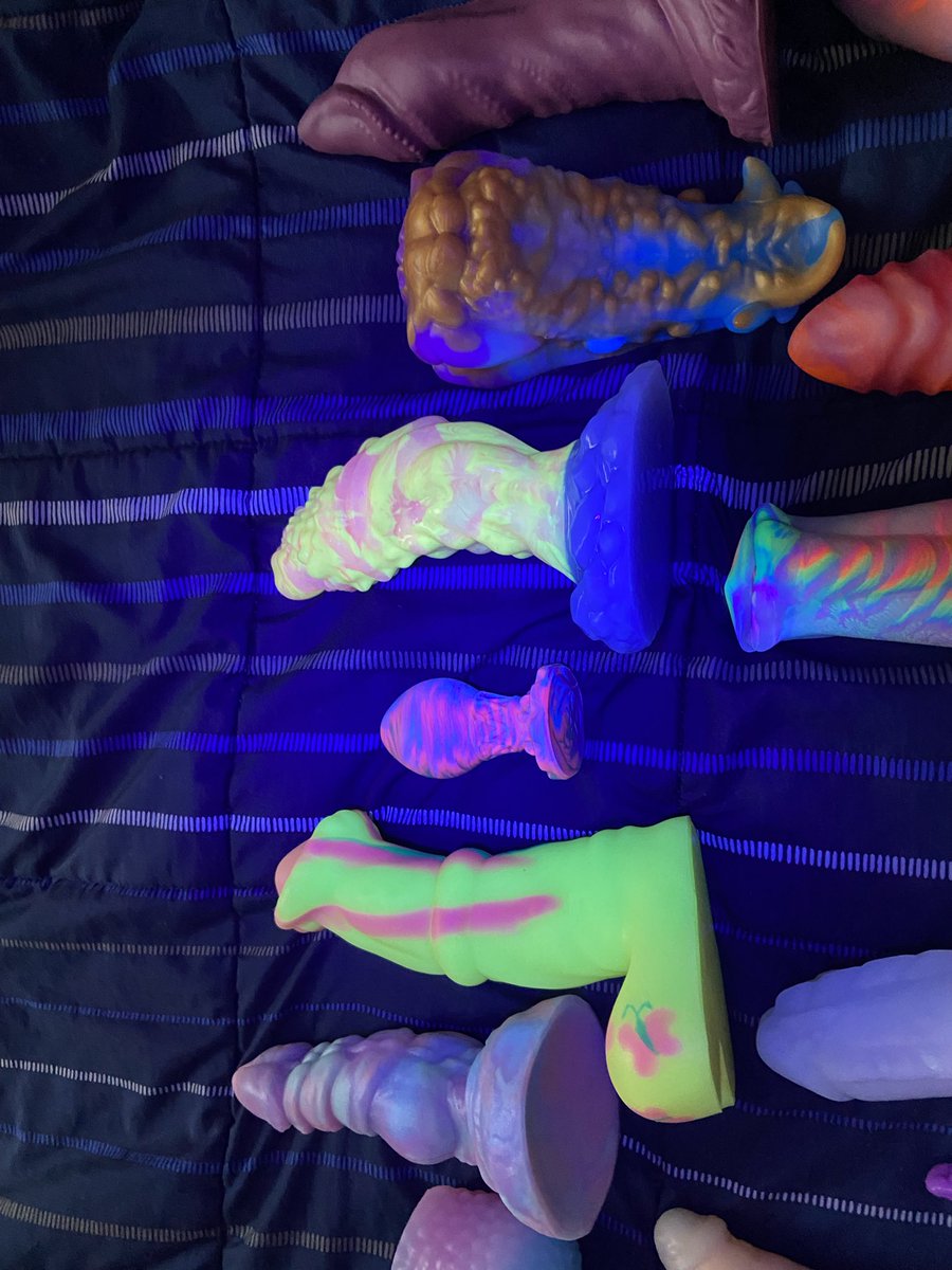 sirksee's tweet photo. Just a few days left that I can sell! https://t.co/iNqtkaL9Ij