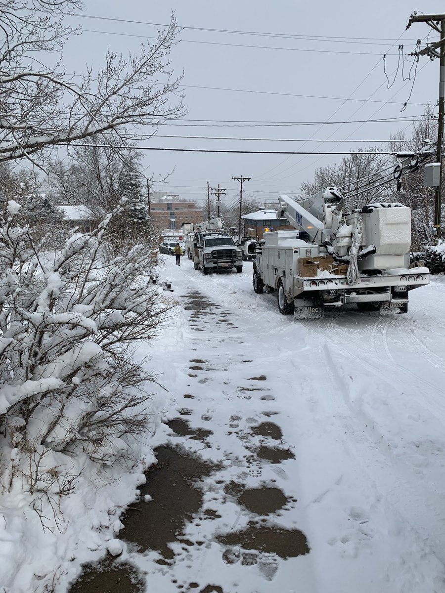 Thanks to Ward Electric and ⁦<a href="/XcelEnergyCO/">Xcel Energy Colorado</a>⁩ for restoring my neighborhood power after 48 hours. They worked in the dark and cold, climbing power poles until midnight on New Year’s Eve and came back today to finish the job. Professional and friendly. Deeply grateful.