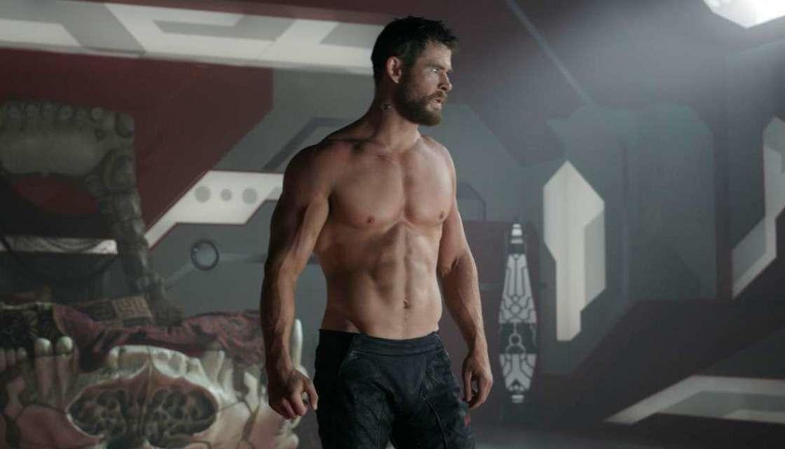 Let's review #MarvelCinematicUniverse actors
#ChrisHemsworth as #thor https://t.co/UKAJmm2K1K