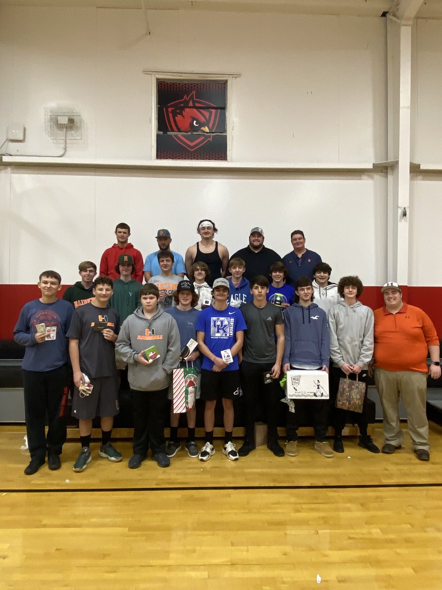Today we had our team Christmas party! We had a blast! Had a 3V3 Basketball tournament followed by dirty Santa and a chili supper! Love my team! #Raiders <a href="/ScottClemons23/">Scott Clemons</a> <a href="/blake21shelton/">Blake Shelton</a> <a href="/CoachClemonsHC/">Brandon Clemons</a>