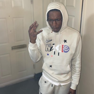 _JROM3_'s tweet photo. #NewProfilePic https://t.co/kxX1OqQd9S