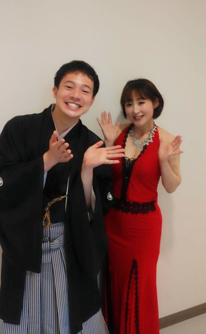 瞳ナナ Magiciannana Twitter