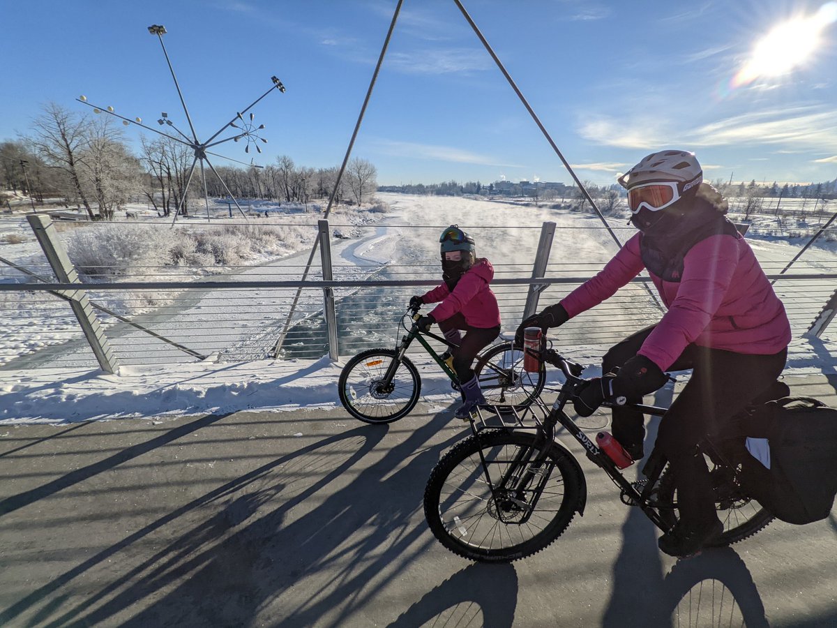TMDGreer's tweet photo. New Year's ride to the @GiantBlueRing . Looking forward to a year when we can do this others, and today was pretty good too. https://t.co/UBza6FJ5vx