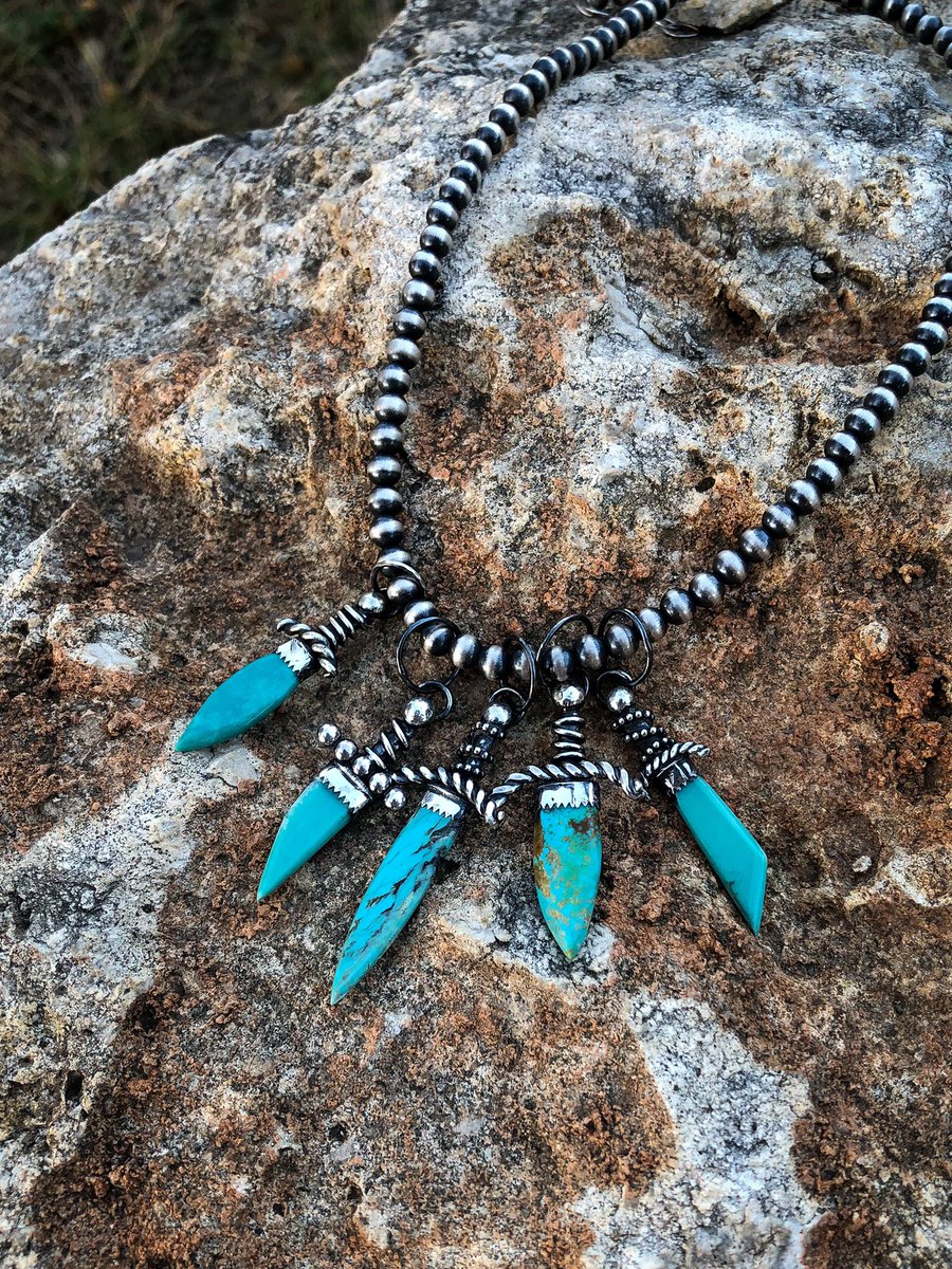 thatsilverchick's tweet photo. Pendants but make em ✨stabby✨🗡

Might have a few of these available on my website 👀 https://t.co/O2bcd6ZMM1