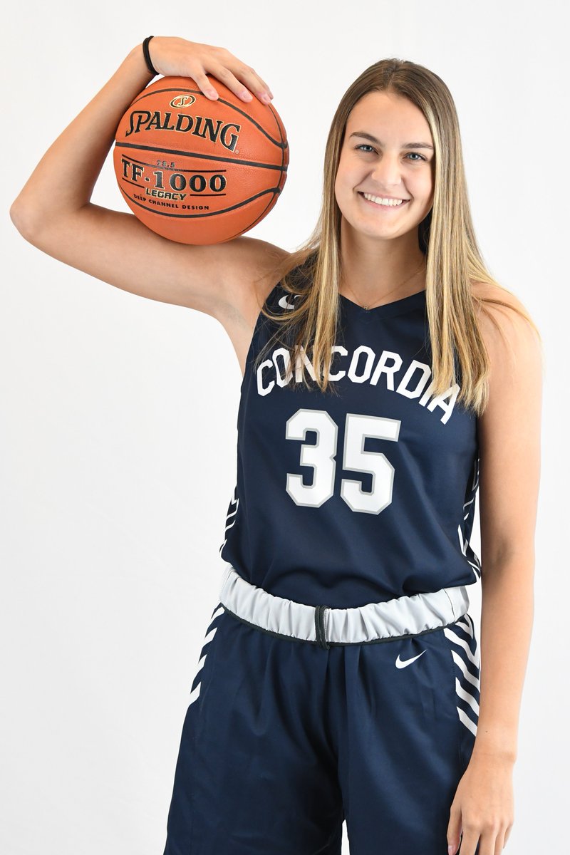 cunebulldogs's tweet photo. 🏀 | Sadie Powell came through with career highs in both points (21) and rebounds (10) for her first career double-double. Big-time performance from the native of Cedar Rapids, Iowa! https://t.co/35CZG0AJbs