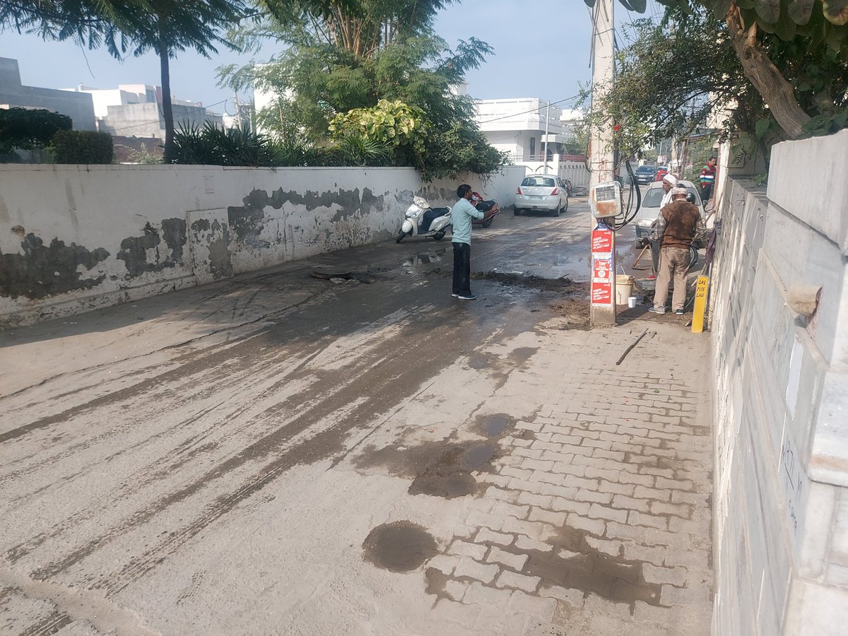 hardik96's tweet photo. Sewage is blocked from last 6 days and no cleaning of sewage is done Plz look into this asap
Phn no 9896055216
@cmohry @phedhry https://t.co/Glx9OVnd8C