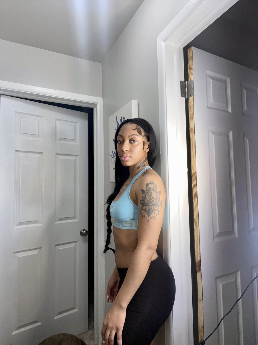 ‘lil yellow ❄️ 