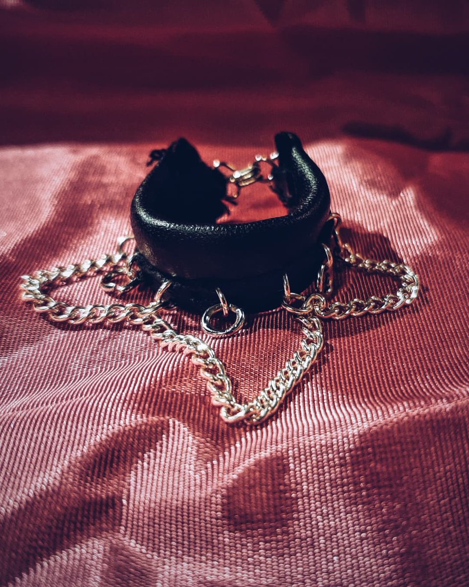 replicantdolls's tweet photo. O-ring goth choker 💀

#replicanthandmade #bjdsewing #bjdjewelry https://t.co/vAVHrm6zGG