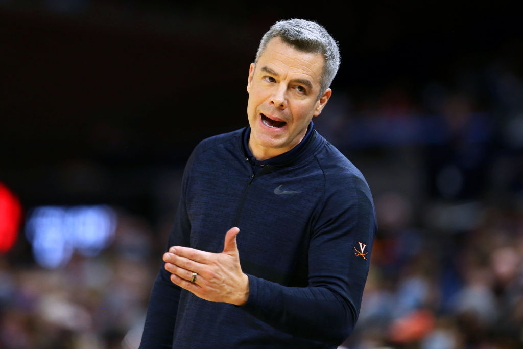 RT @JacquieFran_: Everything #UVA head coach Tony Bennett said after win over Syracuse 

https://t.co/rYLgg5L6Bs https://t.co/uqz44QmvBJ
