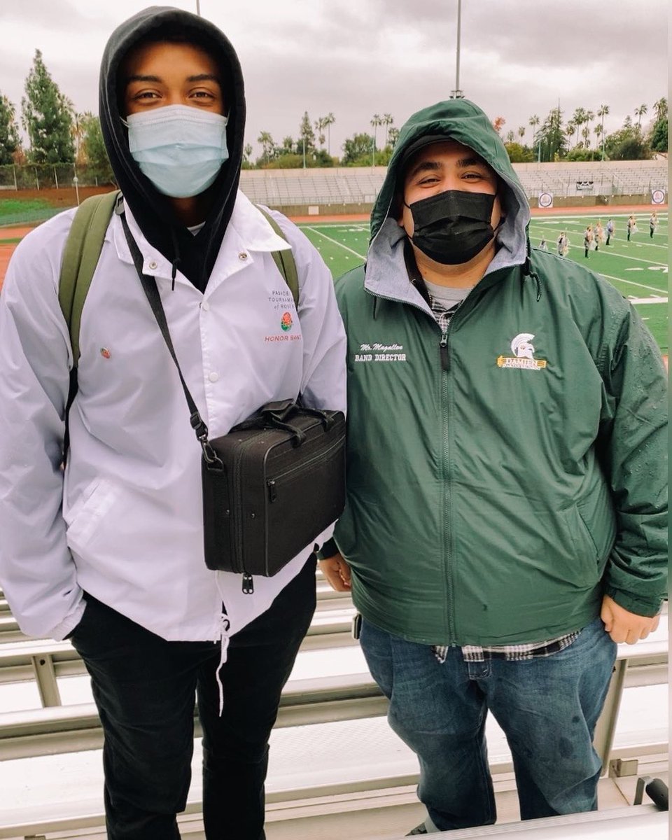 MrMagallon's tweet photo. Proud of my assistant drum major for marching with the Pasadena City College Honor Band in the @RoseParade today #roseparade https://t.co/cudWriHE1C