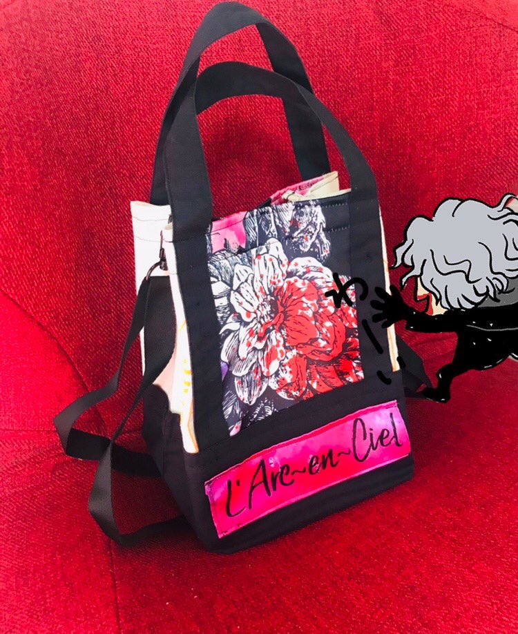 GoingDeepRed69's tweet photo. ラニバ特典グッズリメイク✂️やっとできた🙌
 #ドエル手芸部 https://t.co/Yj8CNIUsUk
