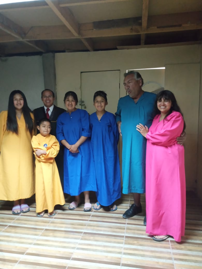 Un nuevo año, una nueva vida. Hoy fuimos testigos en distintos lugares de la Asociación Norte de Chile del nacimiento de nuevos discípulos para el reino de los cielos. 
#bautimodeprimicias2022