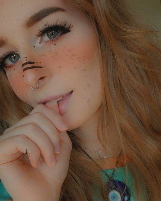 100 followers away from 8k!  Giving out tons of free trials at 8k! https://t.co/GZvVzxGCZY