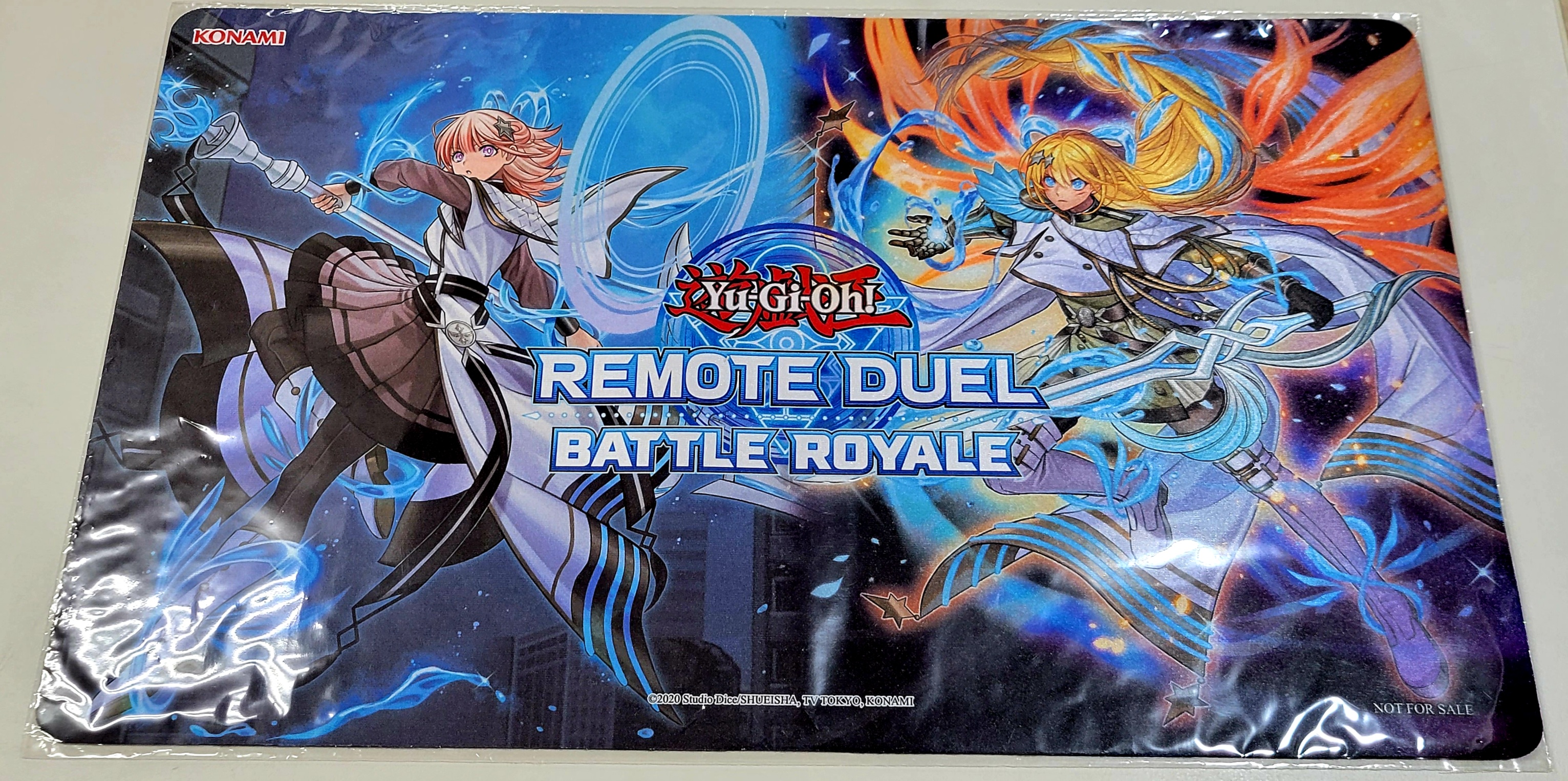 エクソシスターズマニフィカアジア限定ハーフプレイマット