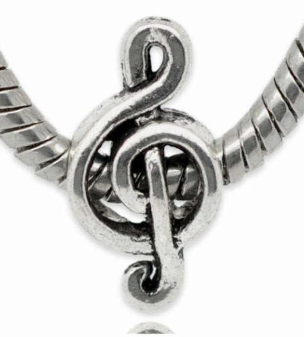 ruby_redsky's tweet photo. music note charm #charm #charmbead https://t.co/GoMHNOQONk

 #choker 👿