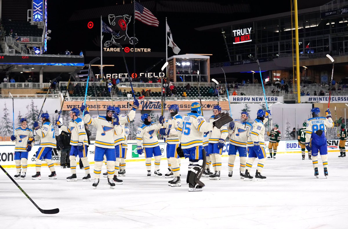 StLouisBlues's tweet photo. What a night. #WinterClassic https://t.co/zF2BDkmfy6