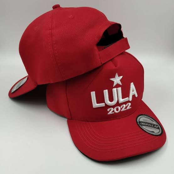 mmarescast's tweet photo. Este é o boné da Esperança.
RT para #Lula2022  vencer no primeiro turno. https://t.co/1Jr4UQTpxF