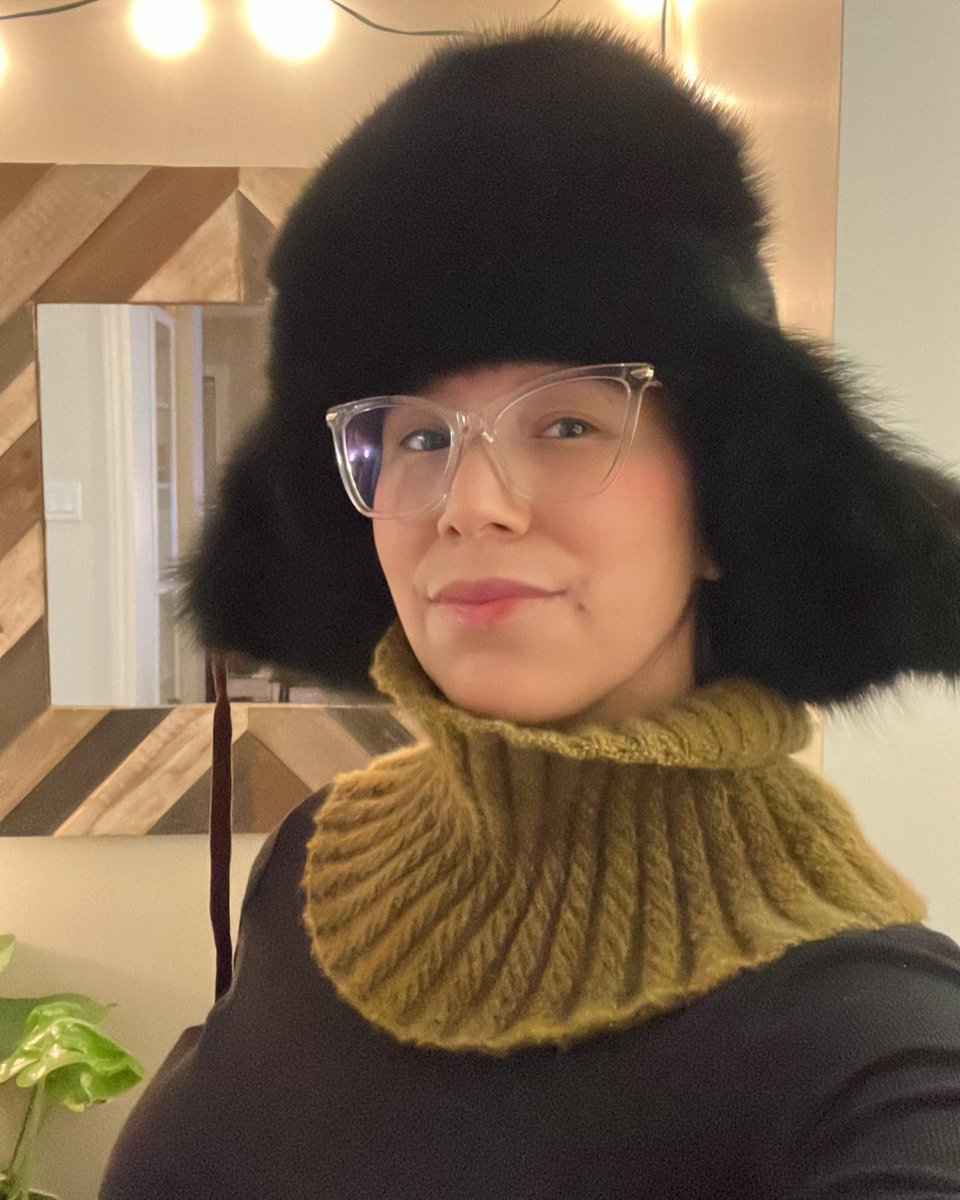 Latest project made with patience and love! 100% #Qiviut wool neckwarmer in "Qaammat/Moon" colour.
