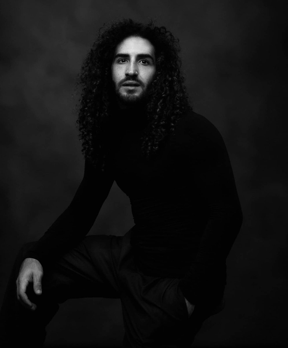 CurlykidDominic's tweet photo. 🤍 Happy New Year 2022🖤

This year I want to allow myself to reflect on my actions &amp; my word 💯
I intend to recognize my ability to alter the outcomes of experiences I am apart of 💫
I will remind myself that I am giving my best✊🏽 https://t.co/SbohAXoVJ7
