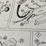 プラモデルの説明書に「？」と書かれている…ちゃんと説明してほしいw