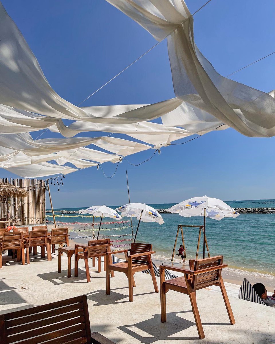 kigwchh's tweet photo. Mar sea !! เ��็นทั้งร้านอาหาร และคาเฟ่ !! ดีมากก อาหารดี vibe ดี ! ใครมาระยองแล้วไม่รู้จะแวะกินข้าวร้านไหน ลองมาได้เลยจ้าา ชิลมาก #MarSea #Rayong #ระยอง https://t.co/m69t191lCJ