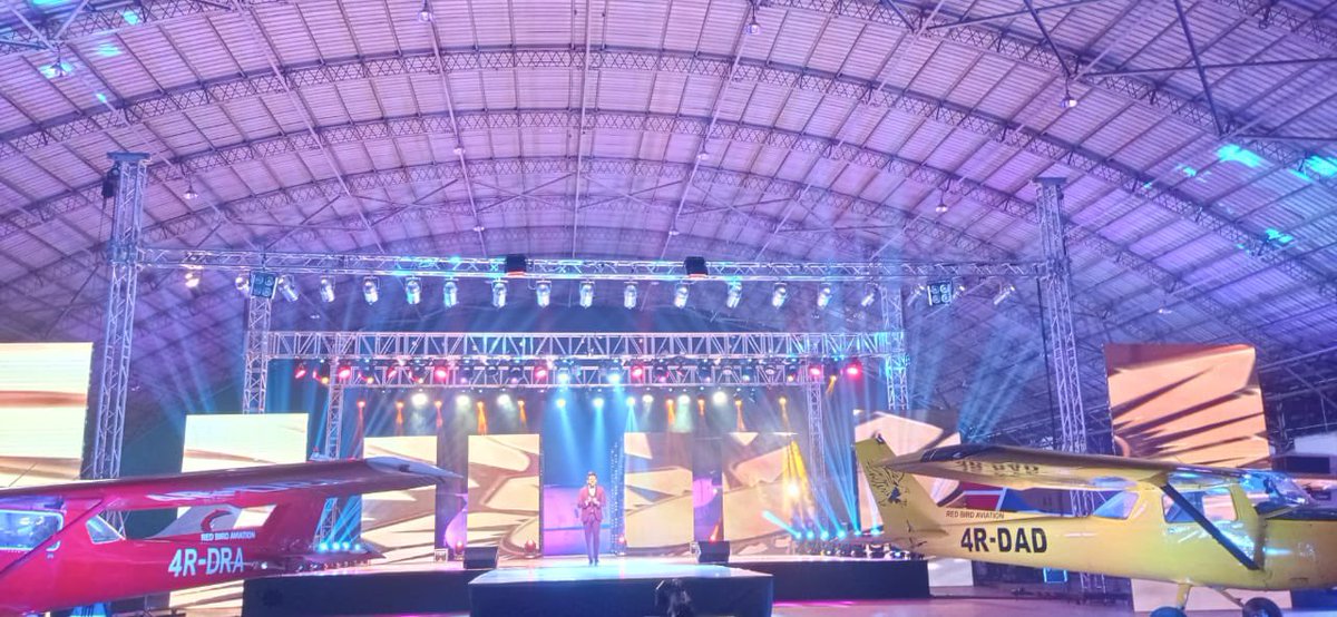 CIAR_SriLanka's tweet photo. "ආසියානු තරු පලස" - 𝗔𝘀𝗶𝗮 𝗦𝘁𝗮𝗿 𝗚𝗮𝗹𝗮 was successfully held at the Colombo International Airport - Ratmalana on 31st December 2021. https://t.co/oSL6hGhfdy