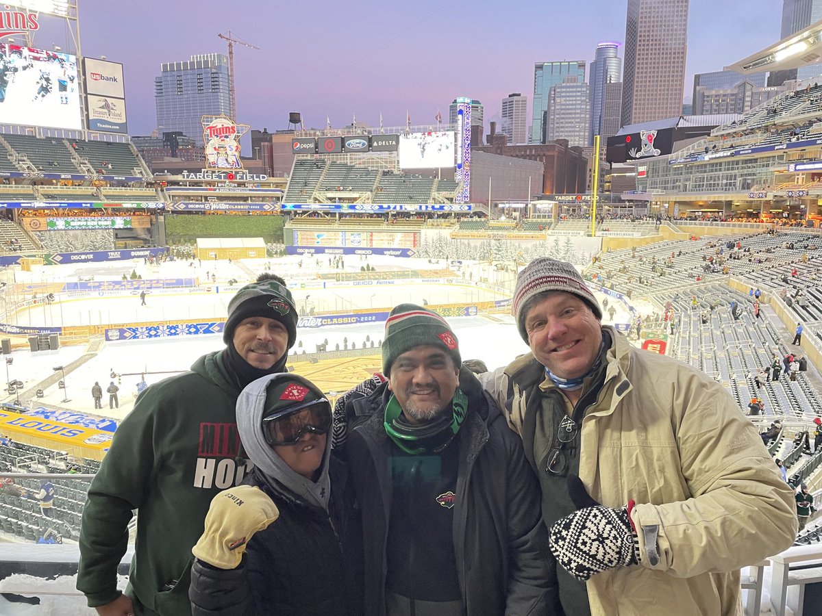 Amazing night and experience at #winterclassic with the DaBoyz.