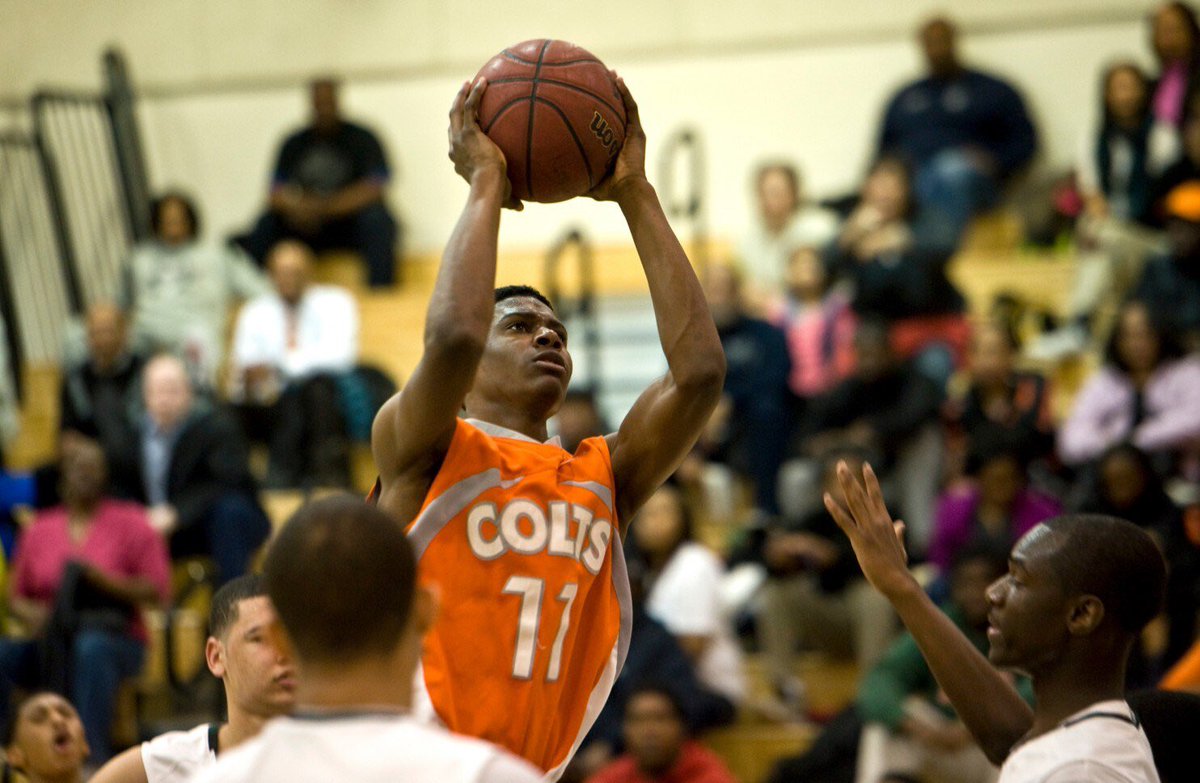 CoolidgeBBall's tweet photo. Calculating points since stats were updated and kept at Coolidge (Vaughn Jones era. 2007) 12’ SG Khalen Cumberlander @KC__Doce is our All-Time leading scorer with 1,224 points in a two year span! @CoachDucci #5thStreetHoops https://t.co/NcI8T1hdMl