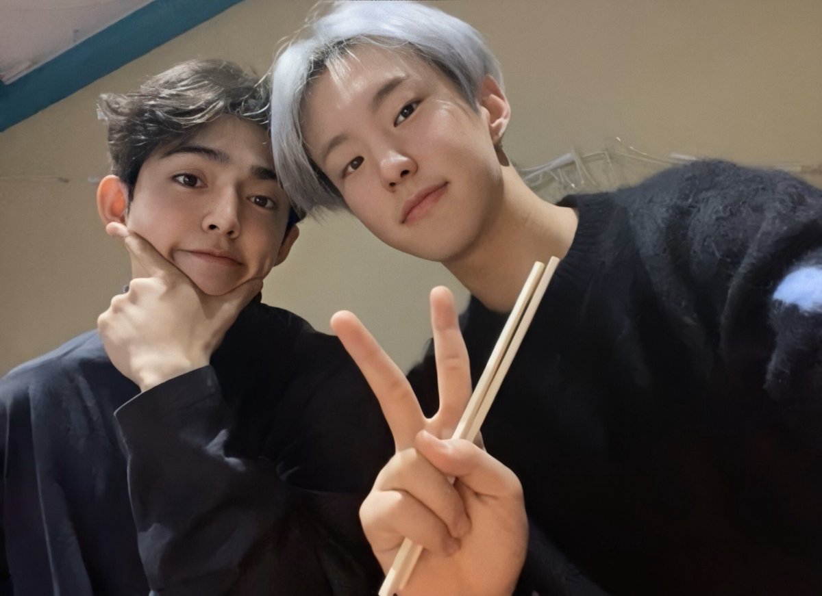 sounds_of_cheol's tweet photo. its hoshi again.. 😭🤍 https://t.co/L6h8I7TPn3