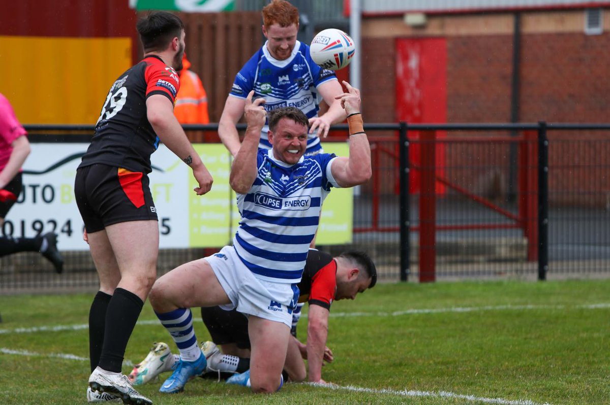 2 WEEKS TODAY until the boys are back in action😁 

Pre season kicks off with the <a href="/GR1XTestimonial/">GR1XTestimonial</a> match with <a href="/WTrinityRL/">Wakefield Trinity</a> at The Shay

Got your tickets yet? Buy in advance and save £££

tickettailor.com/events/halifax…

#PanthersAreInTown #ChooseFax #MoreThanAGame