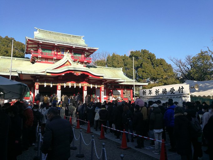 初詣に来ました 