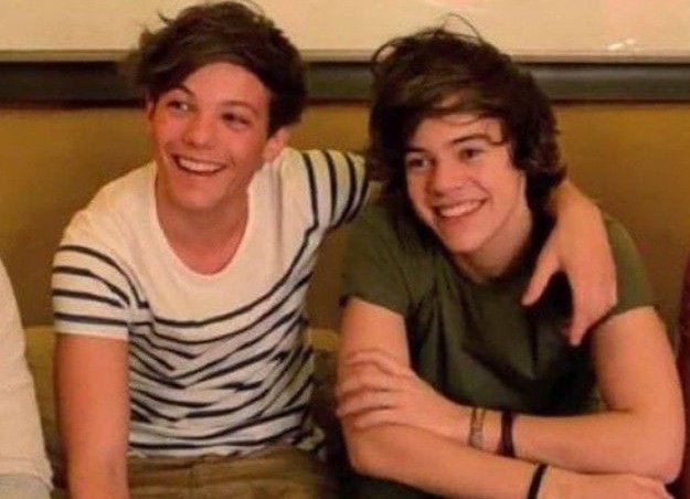 larryasbunnies's tweet photo. Hola! Creamos esta cuenta dedicada a fotos de Larry como conejitos, esperamos que les guste 🐰 ayúdenos a dar rt para que llegue a más personas! https://t.co/JMixxeCFzS