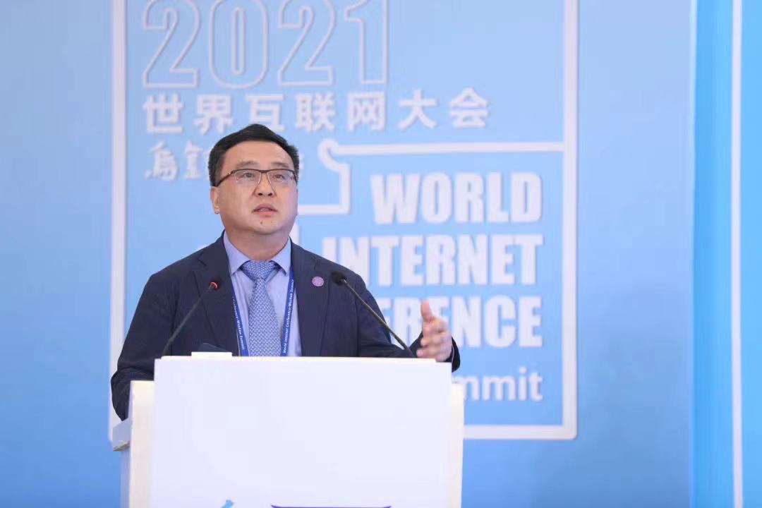 As top scientist, business leader, and “player” at the technology frontier for years, Prof. Zhang Ya-Qin would like to dedicate more as an educator and “coach”. In 2020, he started <a href="/AIRTHU1201/">Institute for AI Industry Research (AIR), Tsinghua</a> to cultivate future CTOs and architects. #TsinghuaRen #ConnectingTsinghua
