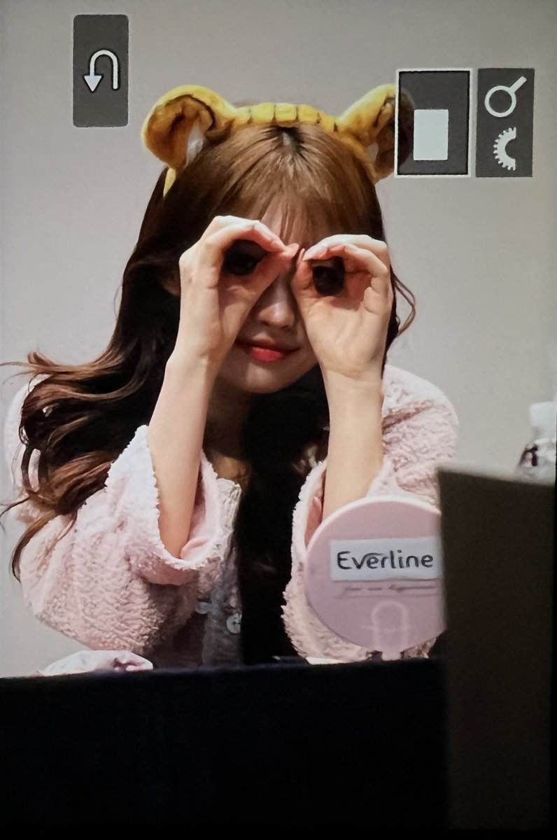 nxxxjxx_sh's tweet photo. 호랑해요 시현씨...🥺🐯 https://t.co/Q13miO6T8O