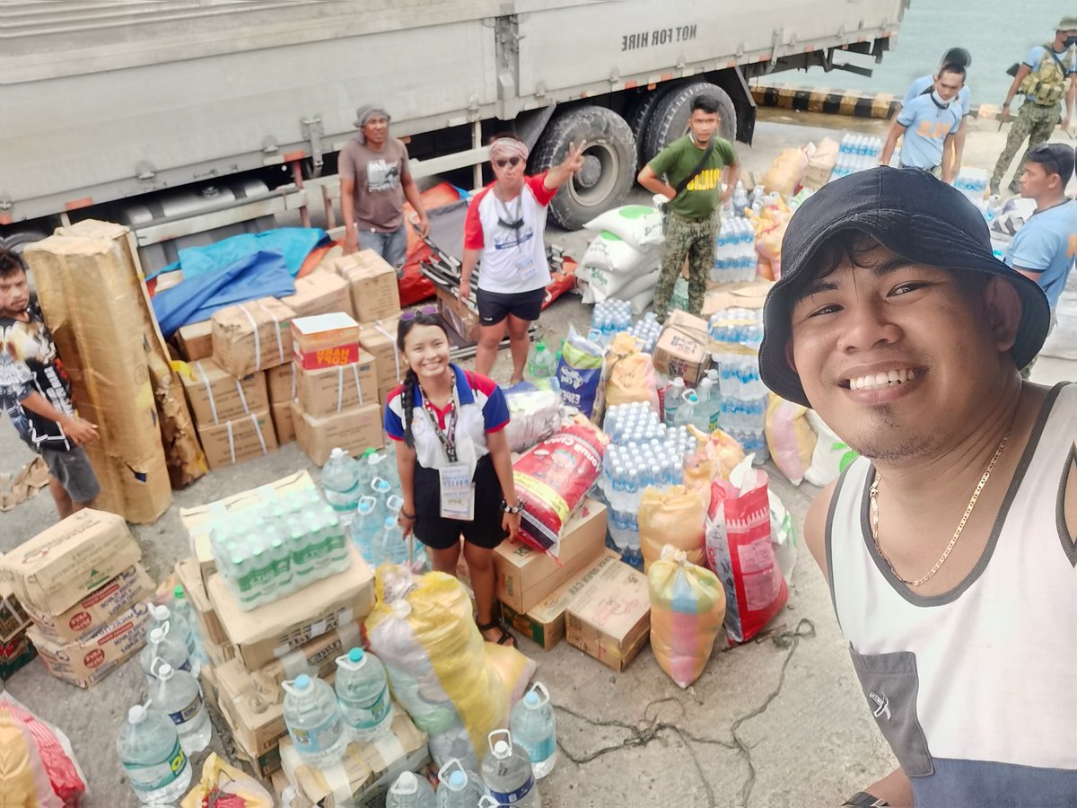 BatangStarPh's tweet photo. #TyphoonOdettePh Victim-Children and their Families at Surigao and Siargao, they need your help. You can donate now via our GCash: 0933-232-8820 or for more latest updates and details please visit our FB Page: Batang Star Philippines, Inc. #BatangStarBayanihan https://t.co/8yxXmTcsAN