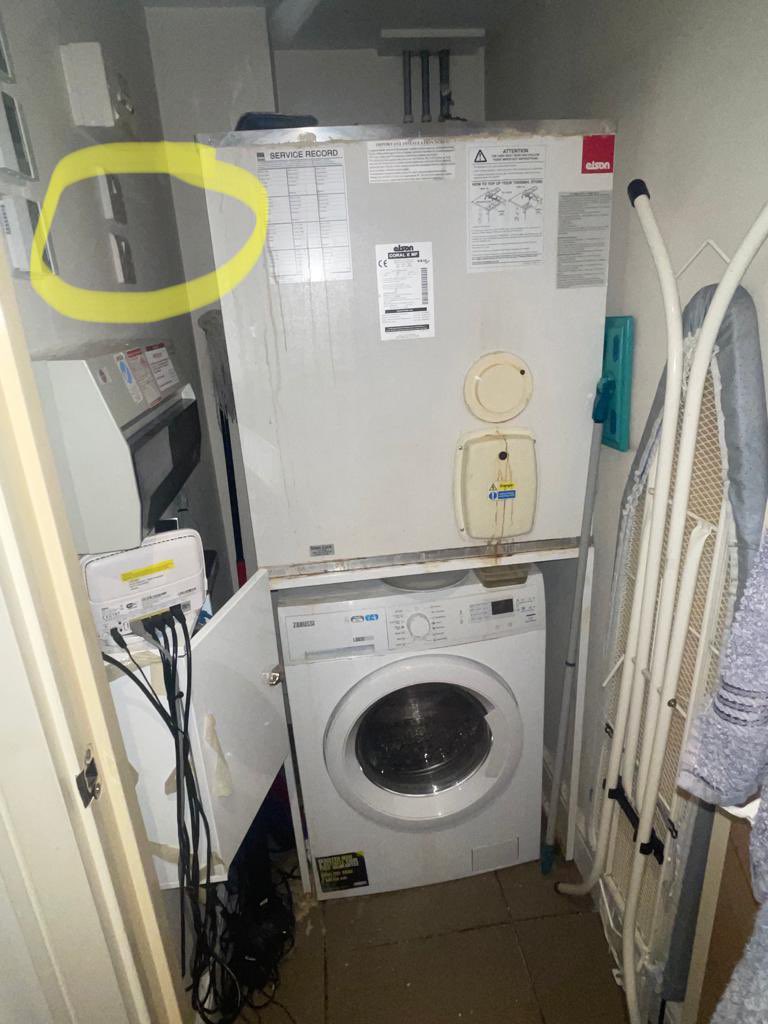 LondonBoilerCom's tweet photo. Need to replace an old #Elson #CoralE 

We have cost effective solutions from £1500 + vat which installation, materials and an exclusive #LifeTime No Leak Warranty 

Call 0208 829 8244 for a free quote 

We are the Experts on BBC ITV C4 https://t.co/oOZCn9errR