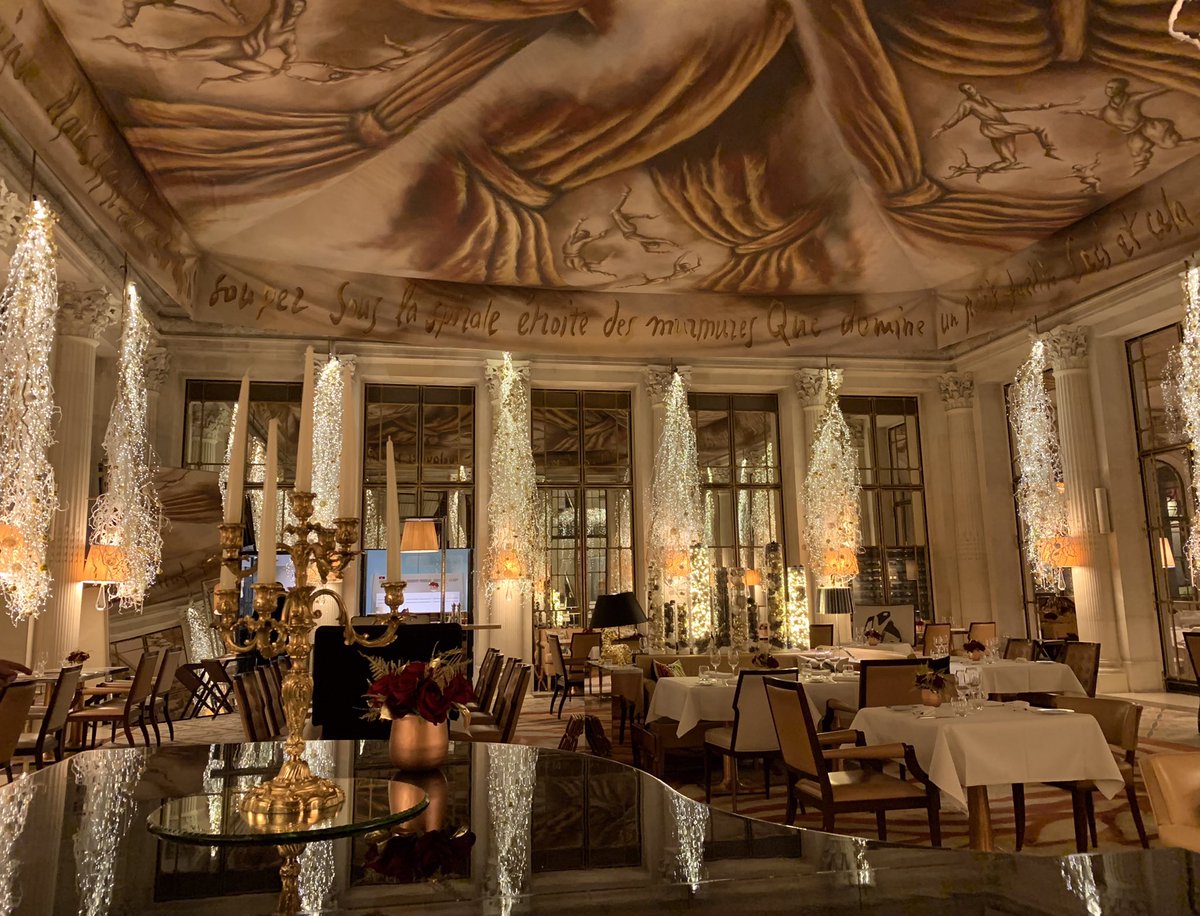 gunewan's tweet photo. Christmas bubbles @LeMeurice #Paris on Christmas Day.  How much better can it get!?!? Gorgeous surroundings🤩 https://t.co/cDEAyYSbRa