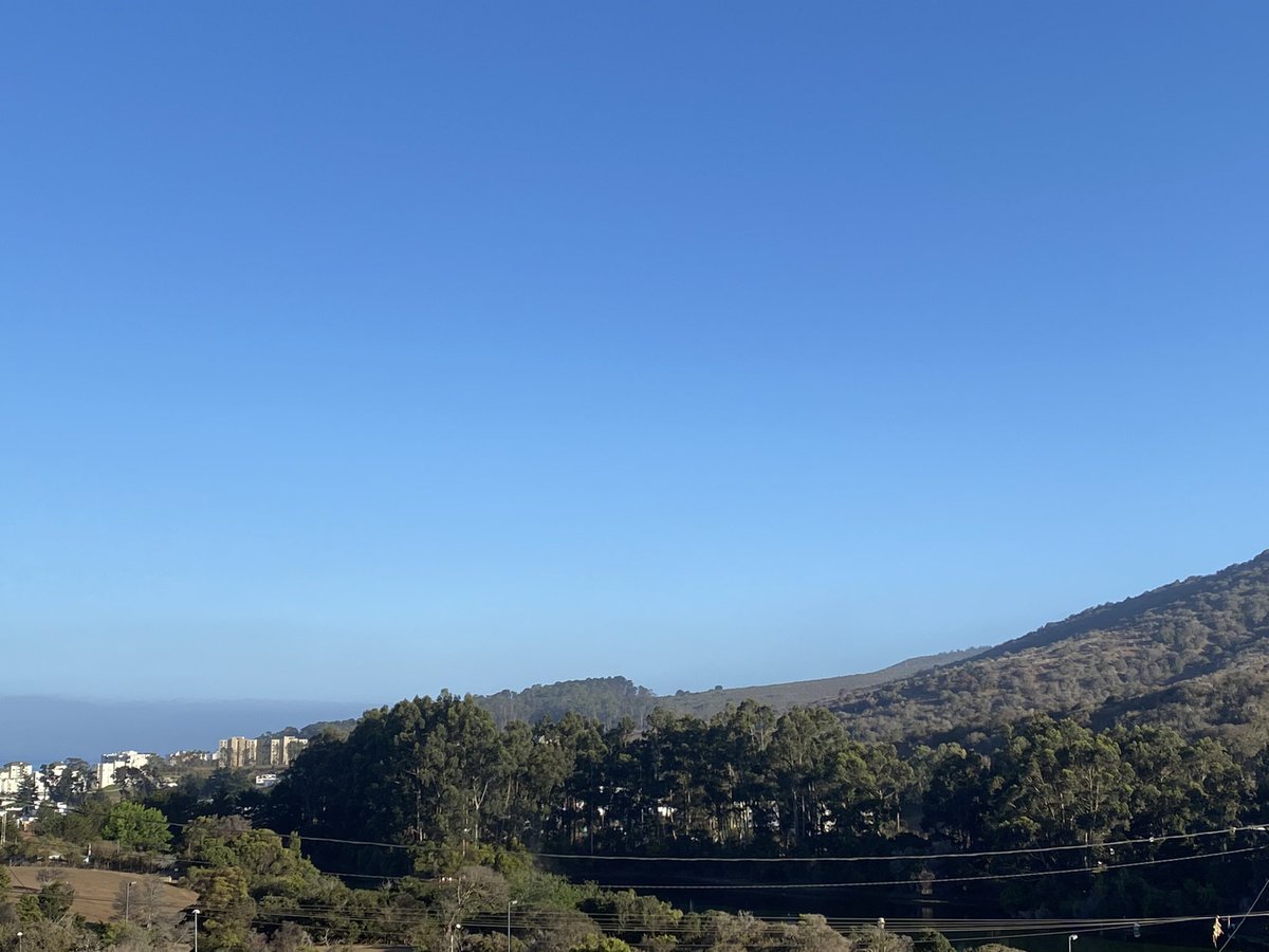 MeteoPapudo's tweet photo. 07:58 hrs. | Condición en #Papudo ☀️ | La mínima de hoy: 11.7º | Pronóstico para el resto del día: cielos despejados y viento moderado con una máxima probable de 21º. #RedMeteo #MeteoPapudo https://t.co/3jC3vqIC4R
