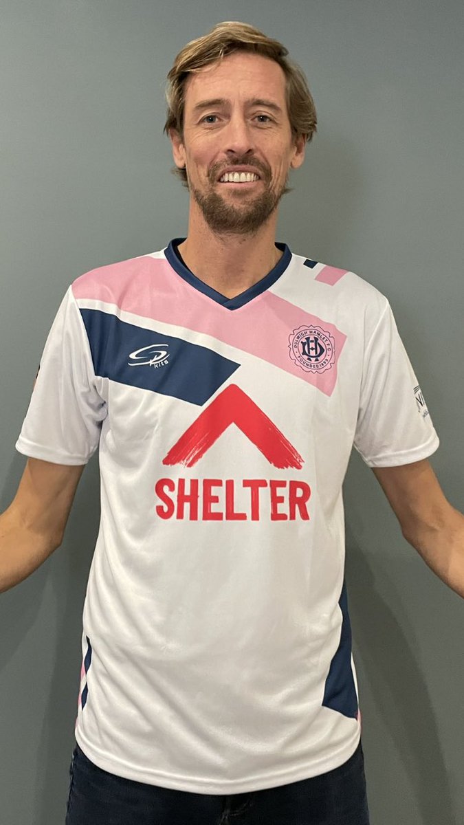 #NoHomeKit

In support of @Shelter’s #NoHomeKit campaign, @DulwichHamletFC will not be wearing their normal home shirt this afternoon.

Instead, we will be wearing this beauty of a kit produced by @SKkits2.

The kit will be auctioned to raise money for @Shelter. 

#DHFC 💖💙