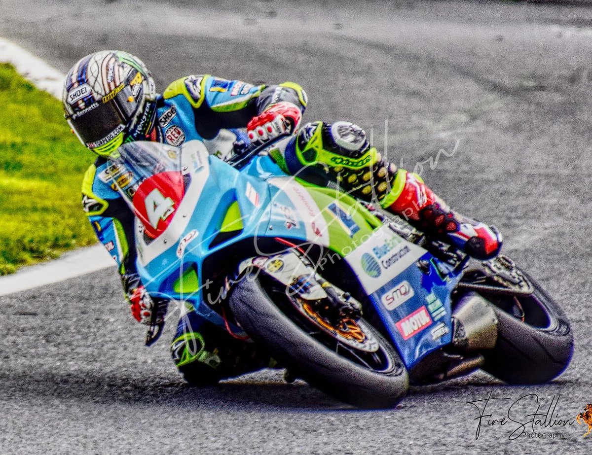 FireStallion666's tweet photo. Never sorted all the photos from last year ππ€·π»ββοΈ #ducati #trioptionscup #oultonpark Sep 21. @bennetts_bike @DucatiMotor #firestallionphotography https://t.co/uejbQ7J42b
