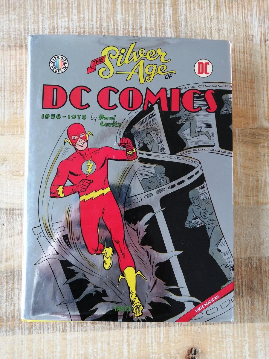 bdecouverte1's tweet photo. De quoi bien débuter l'année avec ce superbe pavé consacré à l'âge d'argent des comics DC https://t.co/qqnGV8hdW3