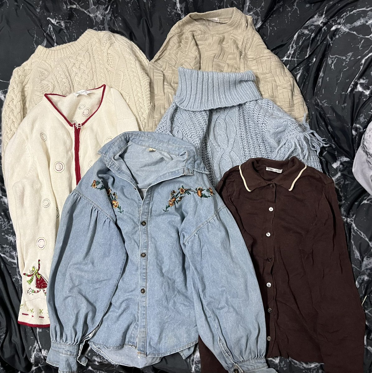 nonkoy09's tweet image. 🧺ส่งต่อเสื้อผ้า กางเกง เอี๊ยม น่ารักๆ 🐳 
เริ่มต้น 30฿ มีมากกว่าในรูป 
🧸 รีทวิตลด 5฿  🛒ค่าส่งเหมา 40฿
🌈รีทวิตแจกเสื้อ✨

#เสื้อผ้ามือสอง #ส่งต่อเสื้อผ้ามือสอง #เสื้อผ้ามือสองราคาถูก #เสื้อผ้ามือสองสภาพดี #ส่งต่อเสื้อผ้า  #เสื้อผ้ามือ2