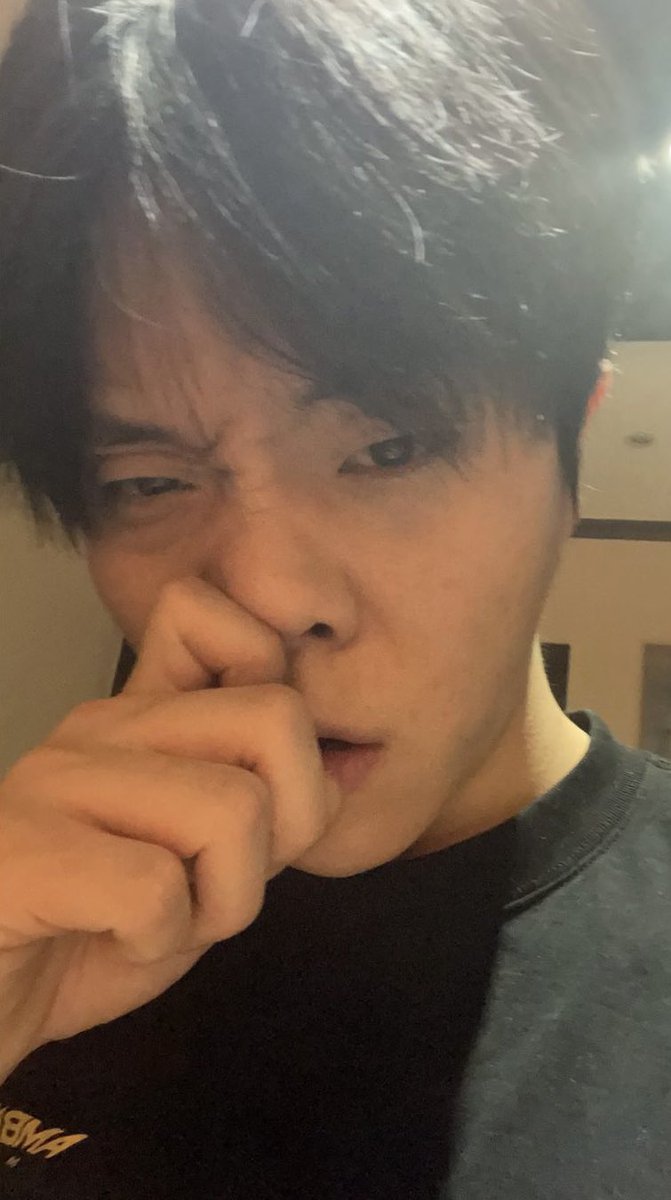 뭔데 안토일???????????????????????찡긋 뭔데 안토일!!!!!!!!!!