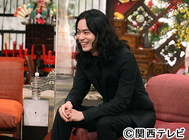 unleashthegeek's tweet photo. Asked about his newly married life with Komatsu Nana on 'Sanma no Manma Shinshun SP', Suda Masaki remarked on how moved he was that they could just go somewhere, like to the neighbourhood set meal restaurant, normally. https://t.co/KUjM38wG49
