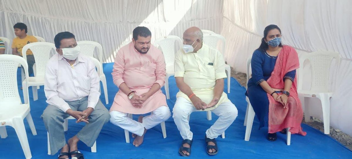 rajeshchudasma's tweet photo. આજરોજ વેરાવળ ખાતે કોળીવાડા વિસ્તારના મકાનધારકોની જમીનના બદલામાં આવાસની ફાળવણી કરવા અન્વયે ખાતમુહૂર્તનો તેમજ ભૂમિપૂજન કાર્યક્રમ યોજાયો હતો. https://t.co/pisqxVehsa