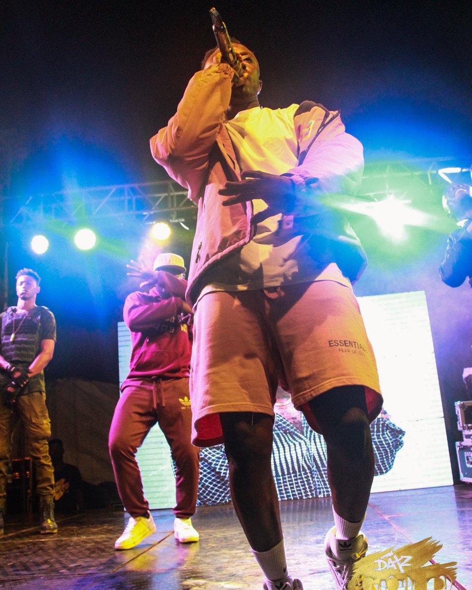DatzGh's tweet photo. #DatzGoldConcert21
#DatzGoldAlbum out now Link 
DatzGold Album 
https://t.co/bMw1TIfxv9

#WeiMey #ObuasiWura https://t.co/Q9TzMyCadA