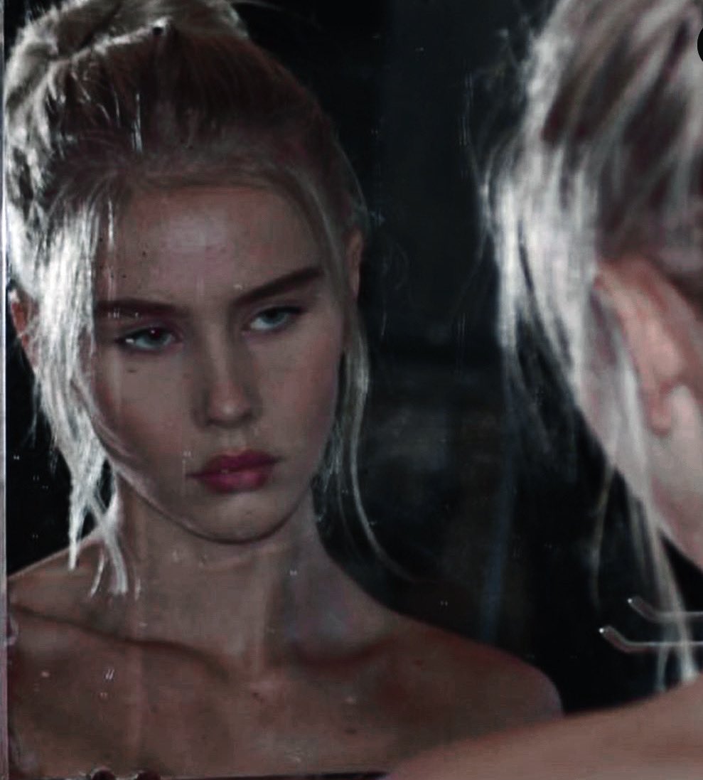 volatilewilkes's tweet photo. ⠀
⠀
⠀ ⠀ ⠀       ❛  c h a o s 
                    m a g i c ———  ❜ 

         the girl with the secret gift / marauders era au. https://t.co/GKq1ZNa0xs