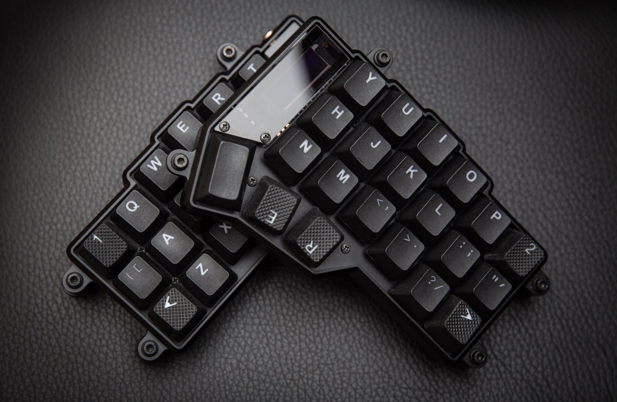 Leo. 🤷🏻♂️ tweet media