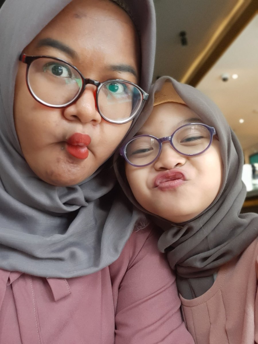 belindch's tweet photo. Kentjan seharian 🥰🥰🥰 https://t.co/t4V4hy2YHZ