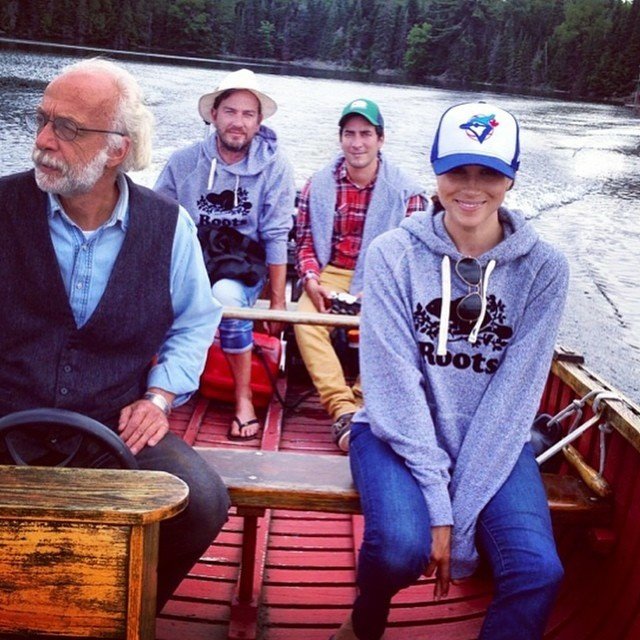 Sussex98's tweet photo. Reposted from @roots It's the long weekend and @_thetig and @meghanmarkle's trip to Algonquin Park takes over our feed! Check out the full blog post at https://t.co/vMfJjlh7uz! #rootscanada #findyouradventure
https://t.co/iMlW7CZEZu https://t.co/EBCUwqVl1Y